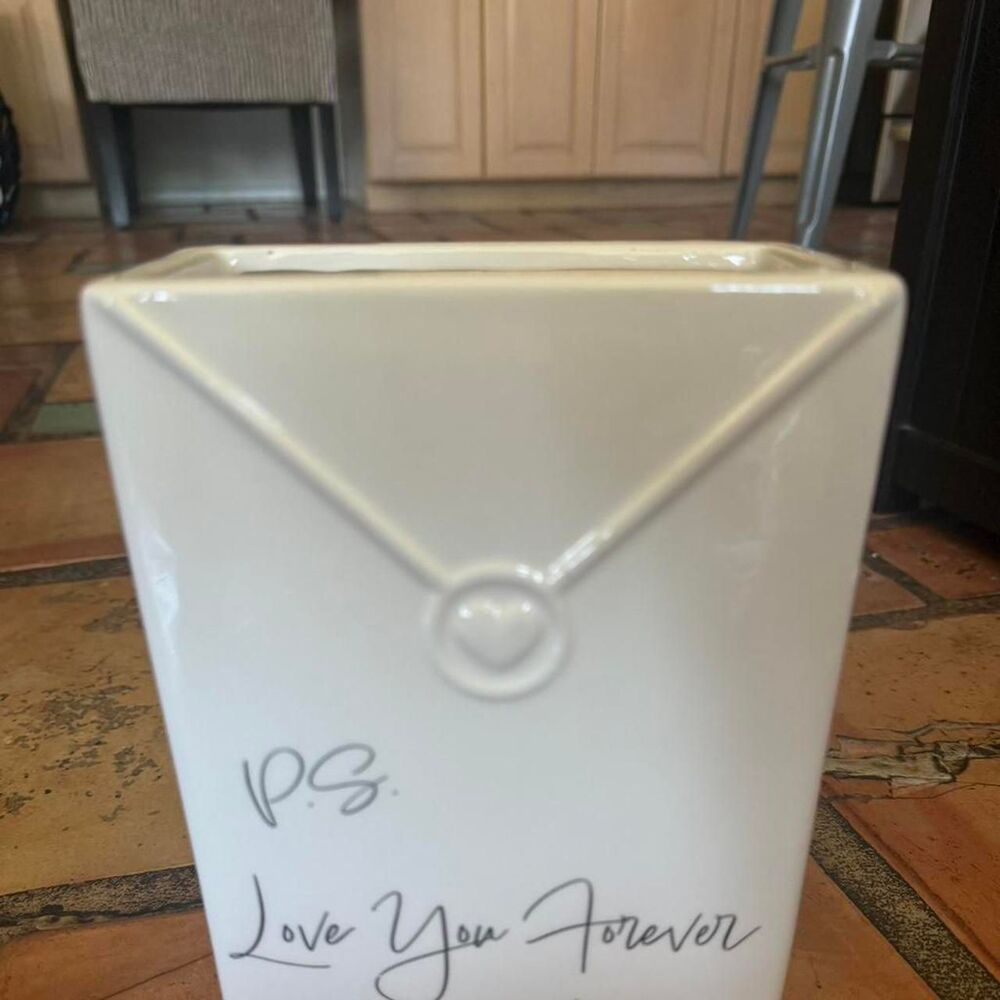 White Decor-home-accesories ps i love you vase